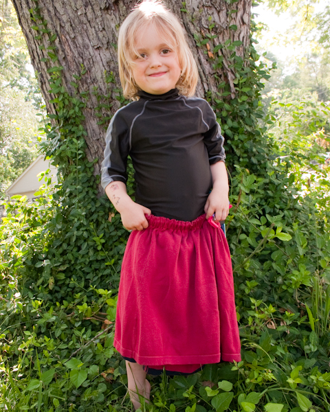 Turn an old tee into a child's skirt with this simple tshirt to skirt tutorial!