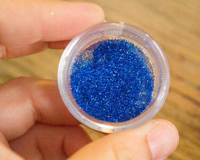 add glitter to the container