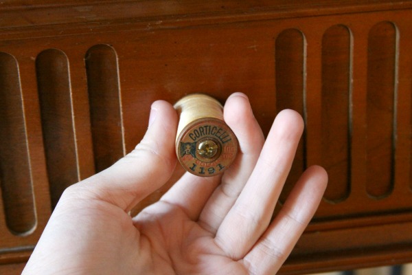 DIY Home Decor: Turn a Wooden Spool into a Drawer Knob