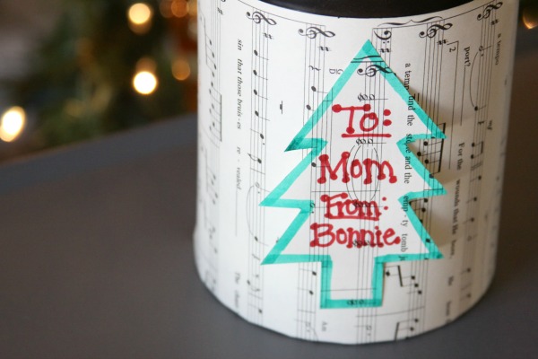 Christmas Crafts: Turn a Coffee Can into an Eco-Friendly Gift Box