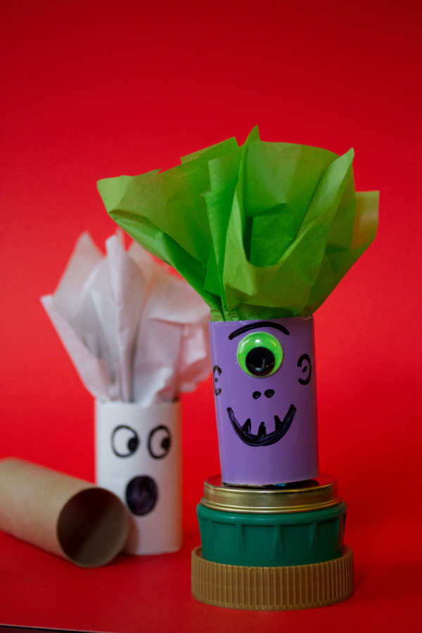 Halloween Crafts: DIY Candy Holders