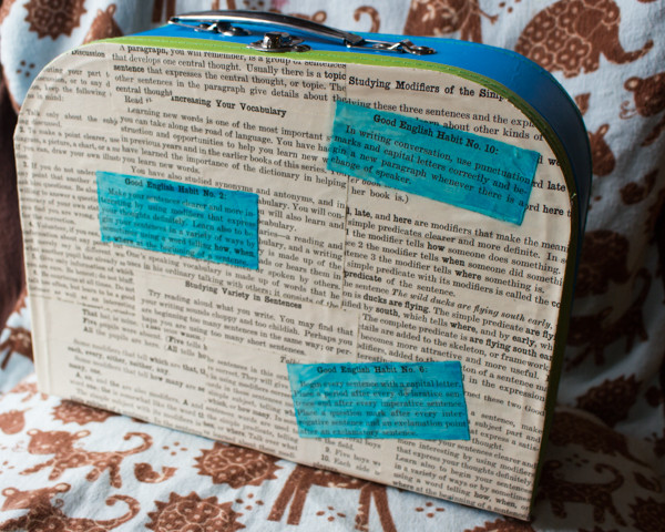 How to Make a Decoupaged Lunch Box