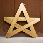 Porch Star from Crafting with Wood Pallets