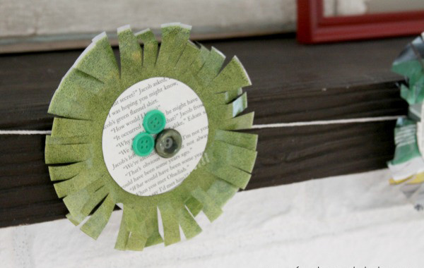 Looking for a St. Patrick’s Day craft that isn't so shamrock-y? Try this recycled green St. Patrick's Day garland!