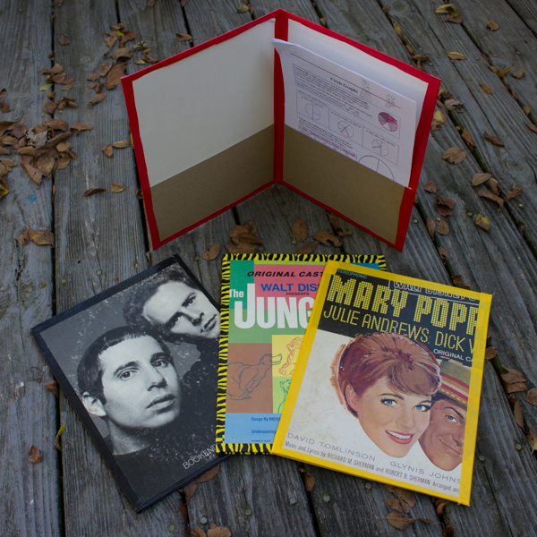 Cardboard Record Album Cover Crafts: Upcycled Folder from a Cardboard Record Album Cover