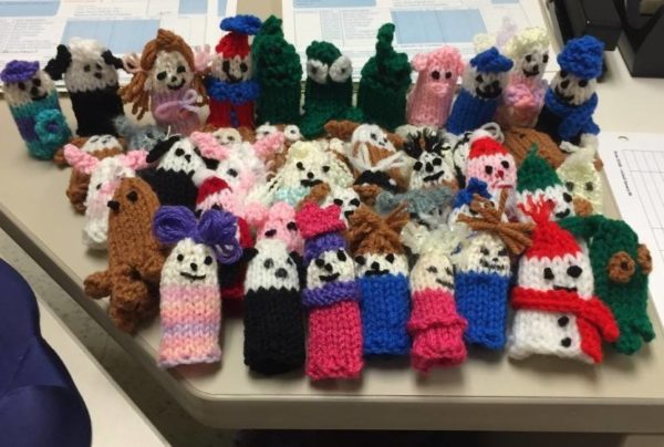 Knit finger puppets with your stash, and give the kids at the IWK Health Centre in Nova Scotia a fun distraction from medical procedures.