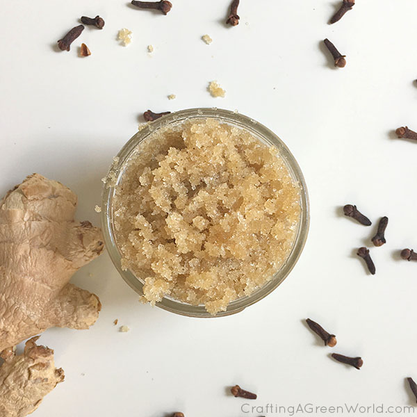 This gentle, spiced sugar scrub is perfect for warming and soothing winter skin. Make this winter sugar scrub for yourself or as a holiday gift. Or both!