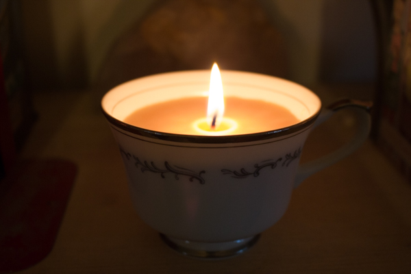 How to Make a Teacup Candle